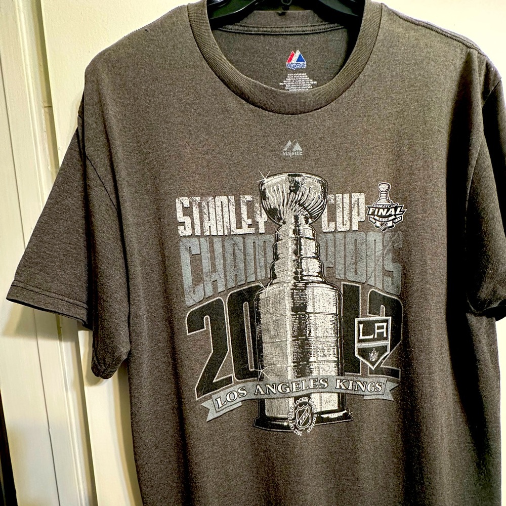 Stanley Cup Champions 2012 LA Kings NHL Official Locker Room Edition Tee